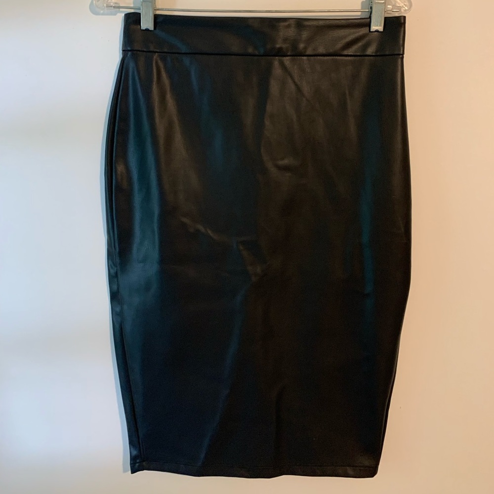 Universal Standard Sillaro Vegan Leather Skirt